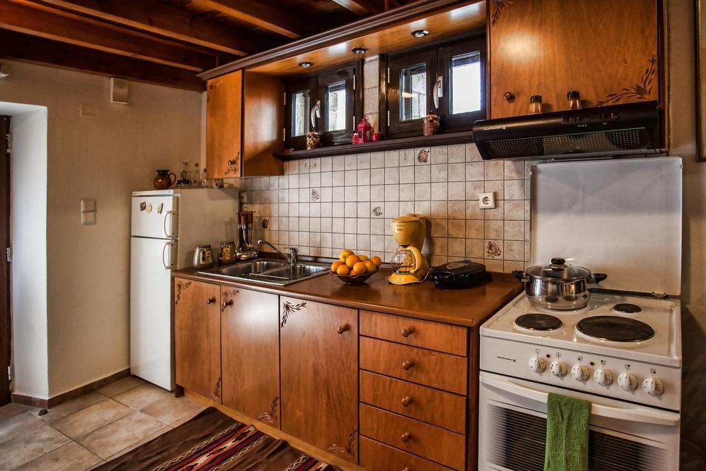 Erontas Villa Argyroupoli Bagian luar foto